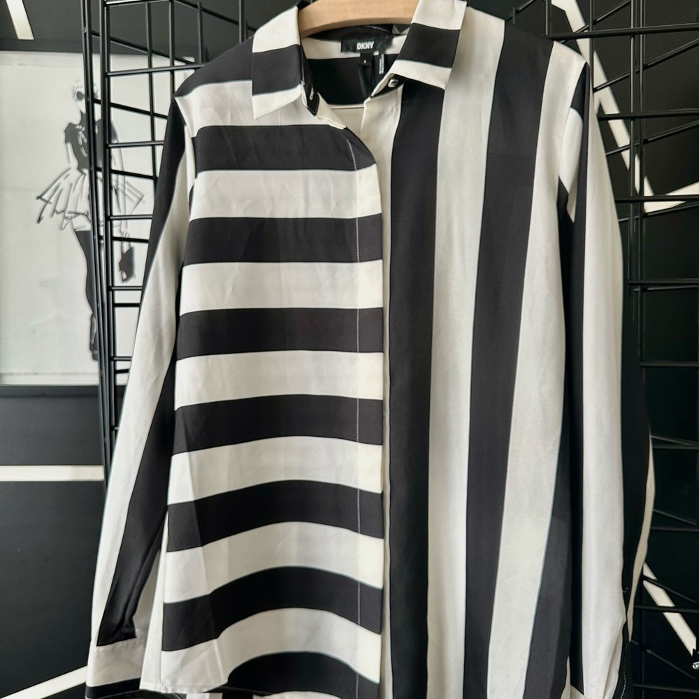 DKNY blouse